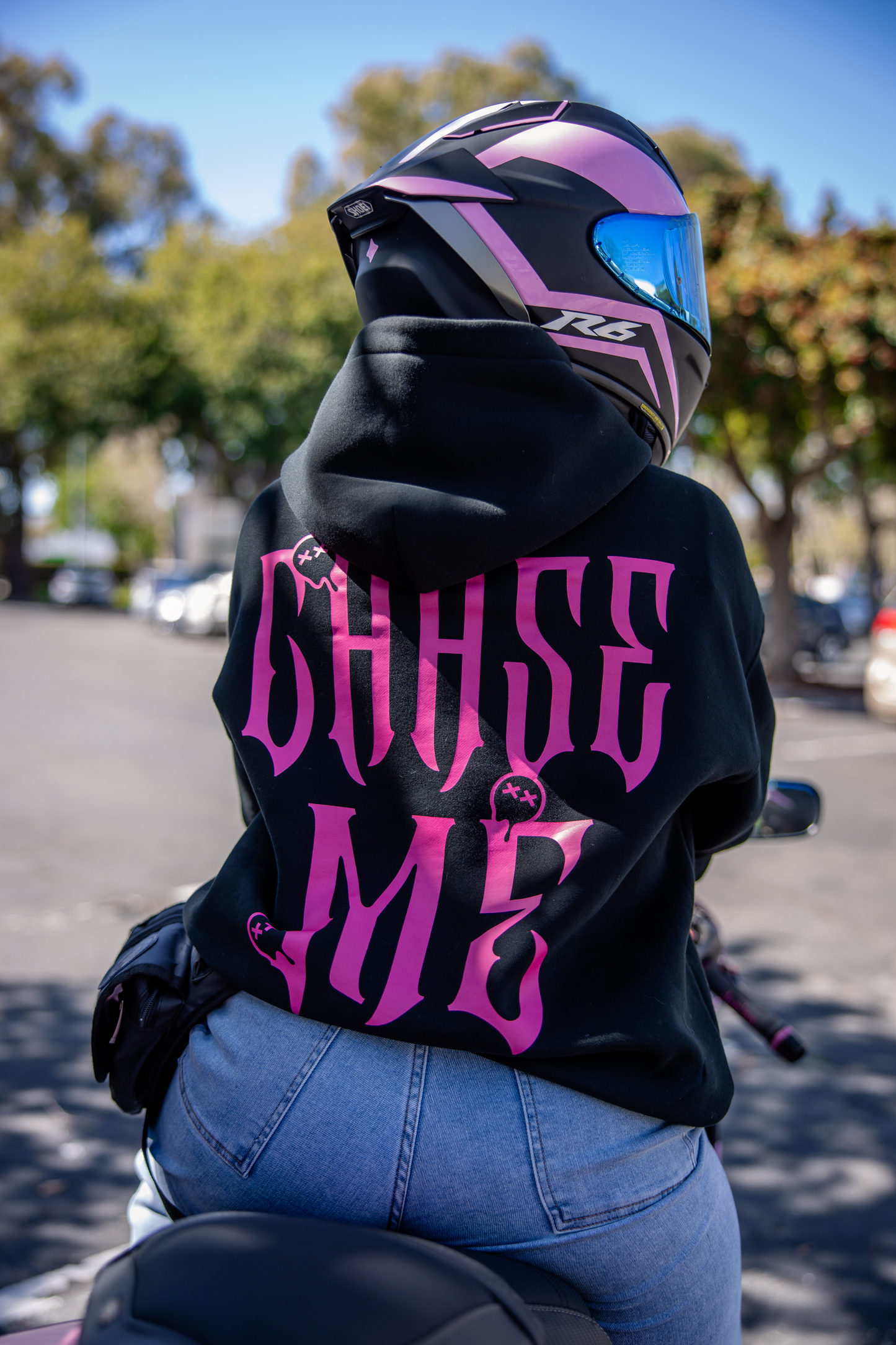 DEAD CHASE ME